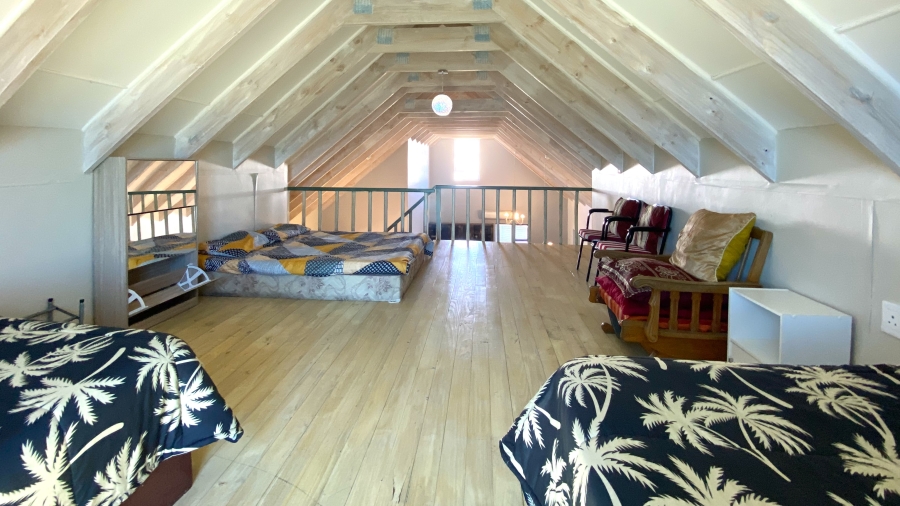 3 Bedroom Property for Sale in Golden Mile Western Cape